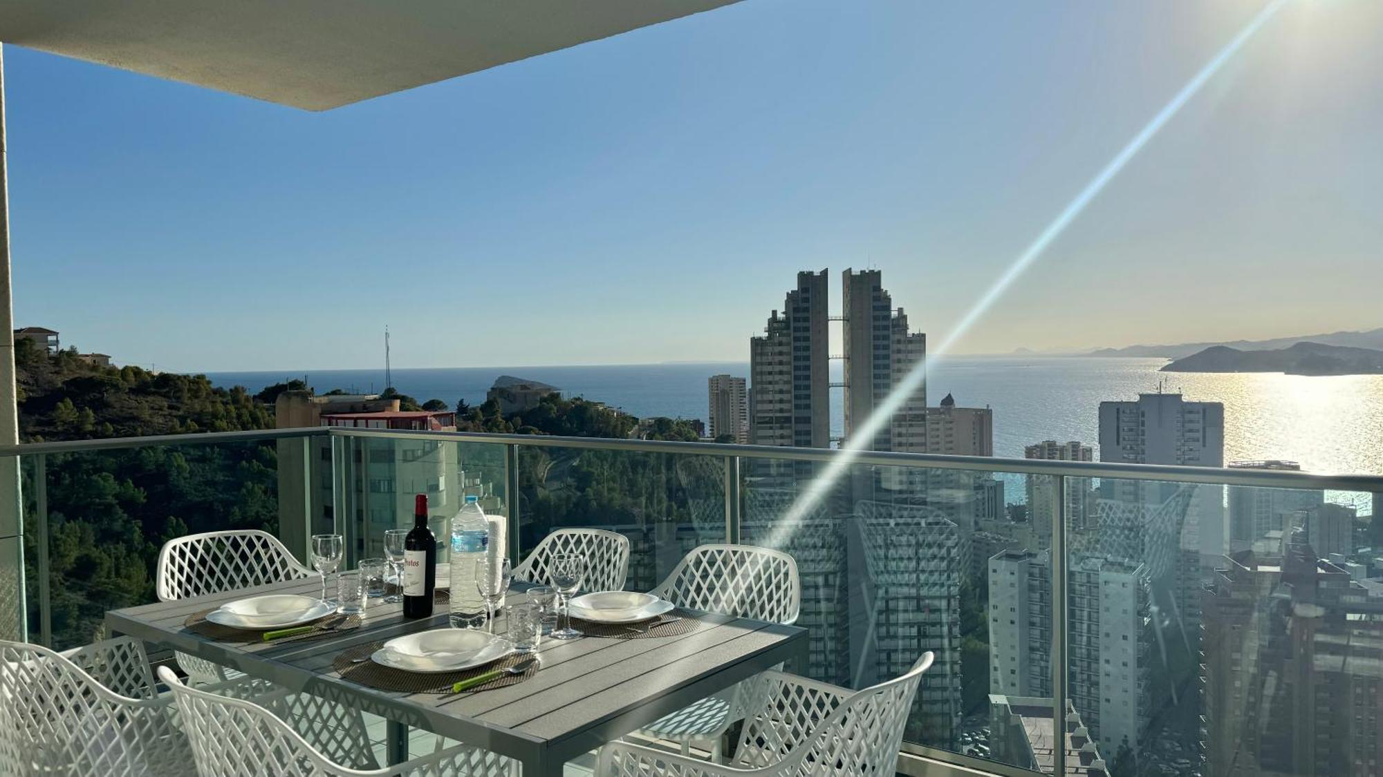 Highrise Apartment With Stunning Views From Private Balcony 85 Бенідорм Екстер'єр фото